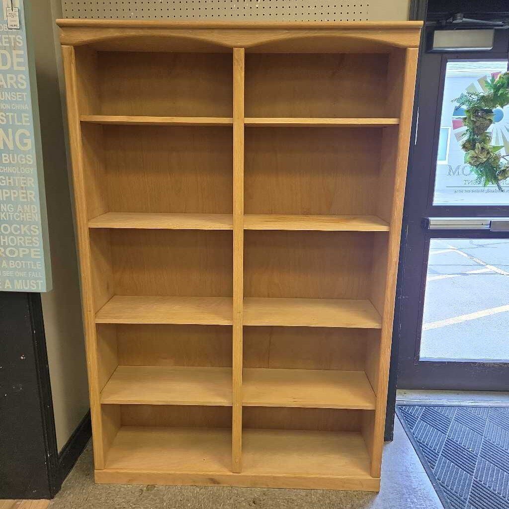 Natural Finish Oak Double Column 8-Shelf Bookcase