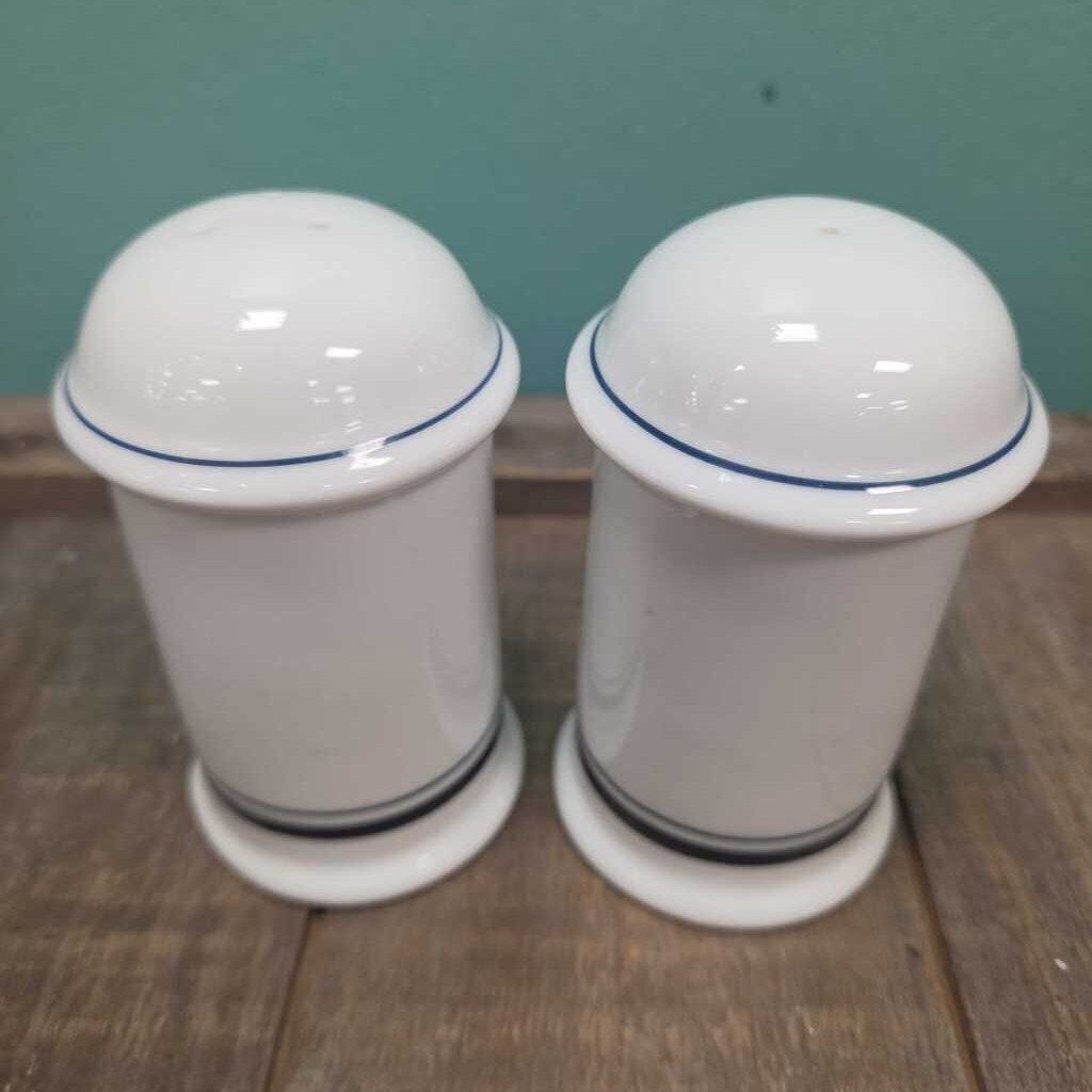 DANSK Christianshaven Blue Salt & Pepper Shaker Set