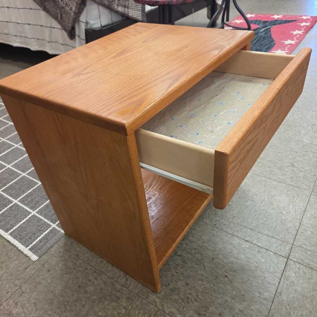 Mid-Century Single Drawer Oak Nightstand (2 Available)
