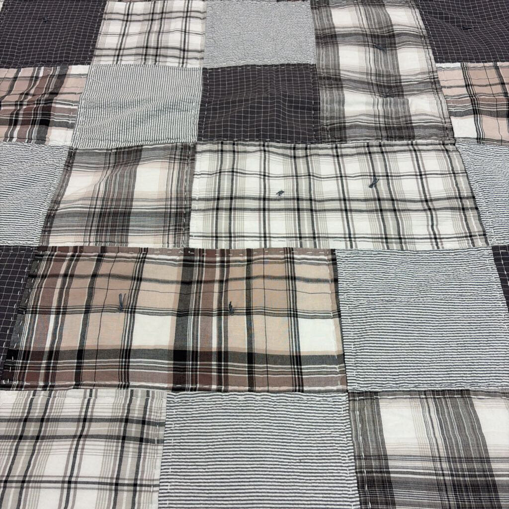 Pillowfort Full/Queen 100% Cotton Comforter & 2 Pillow Shams
