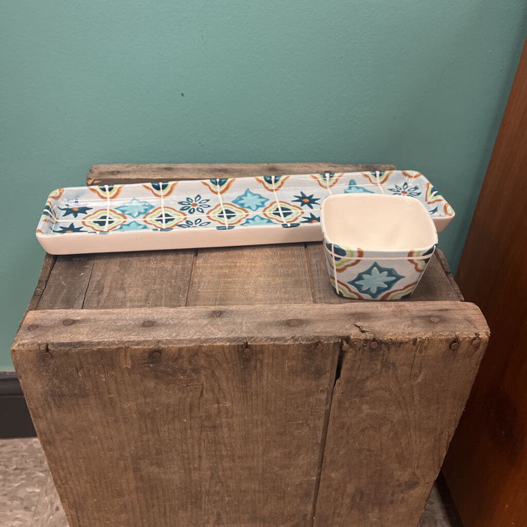 Crate & Barrel Ceramic Serving Tray and Dip Cup Set