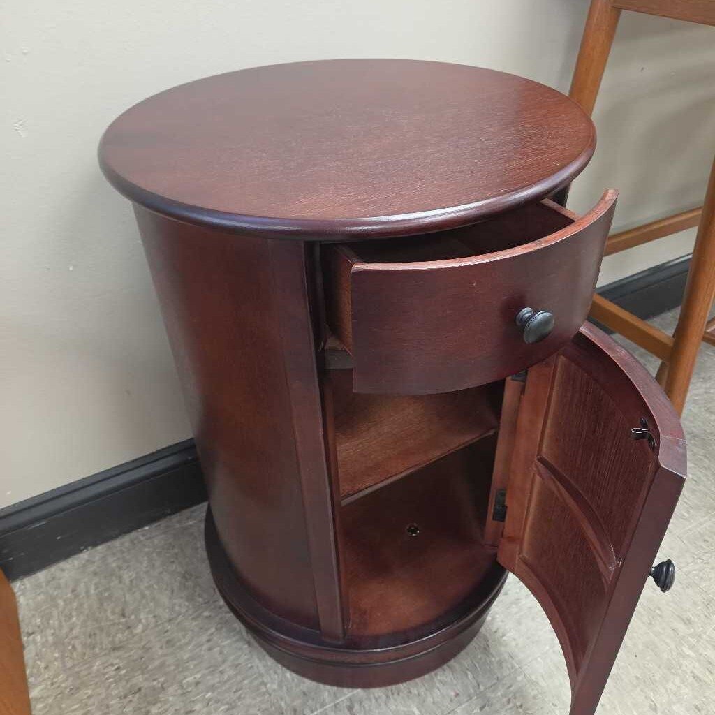 Oval Swivel Storage End Table with Drawer