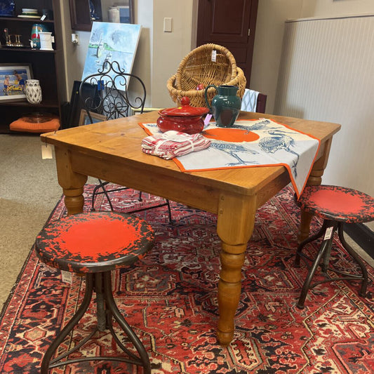 Solid Pine Farmhouse Dining Table with Turned Legs