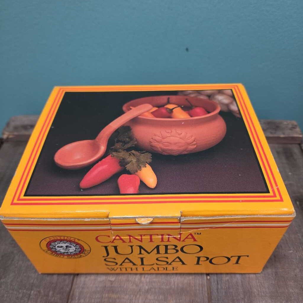 Cantina Terracotta Jumbo Salsa Pot with Ladle - NEW