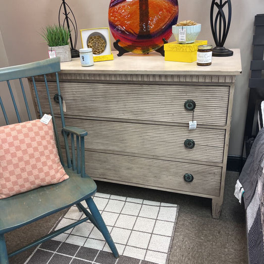 Bungalow Classic Reeded Straw Chest