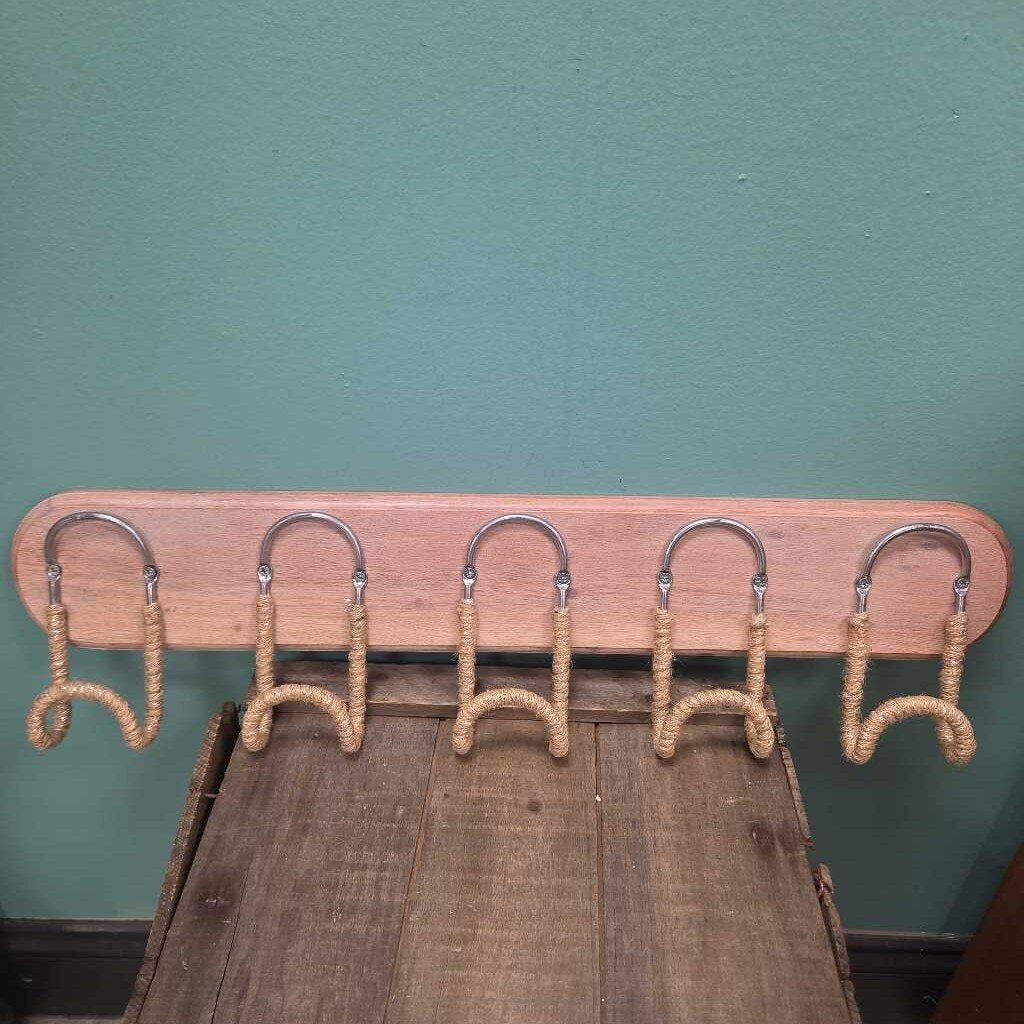 Wall Mounted Wooden Rack with 5 Rope Wrapped Hooks