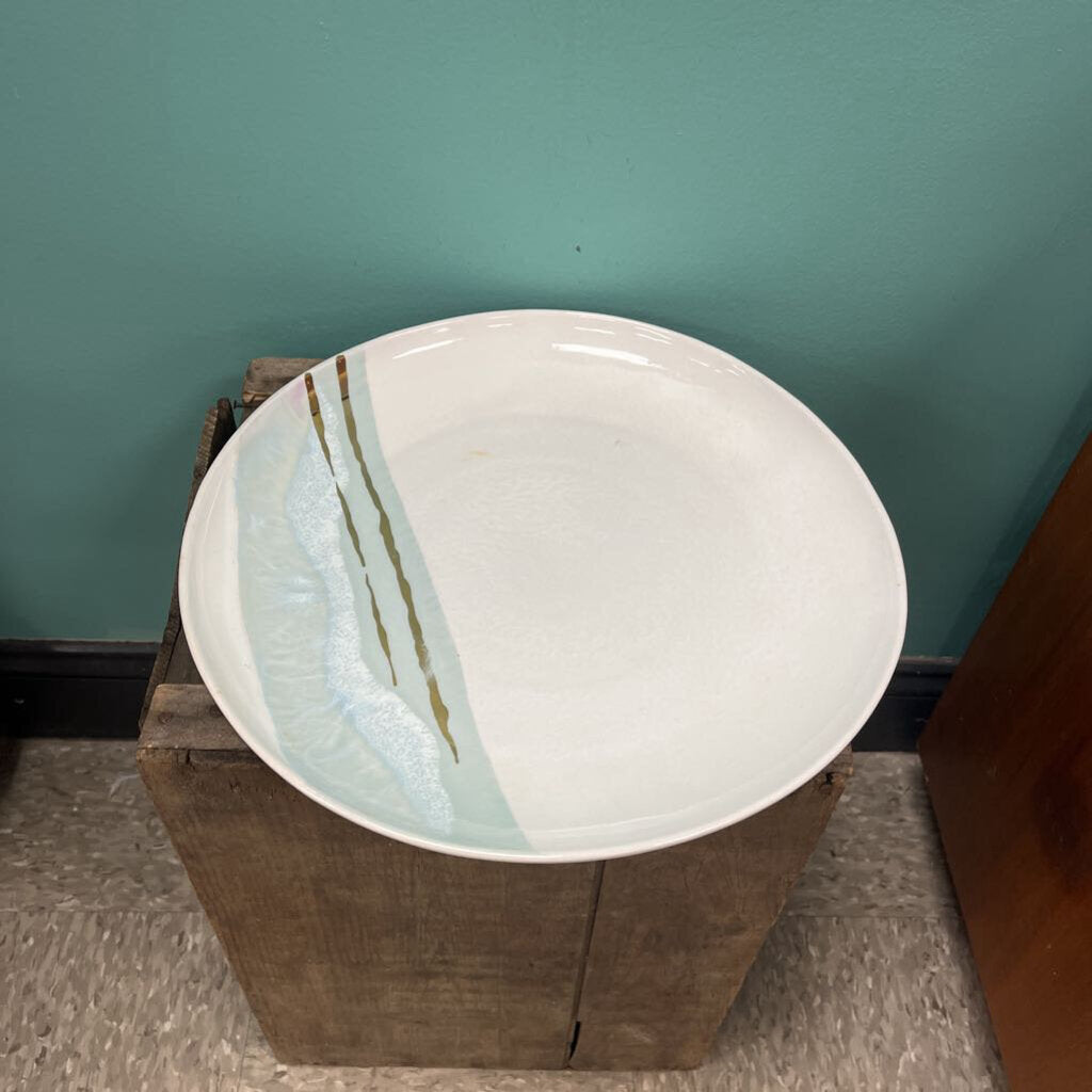 Crate and Barrel Ceramic Plate