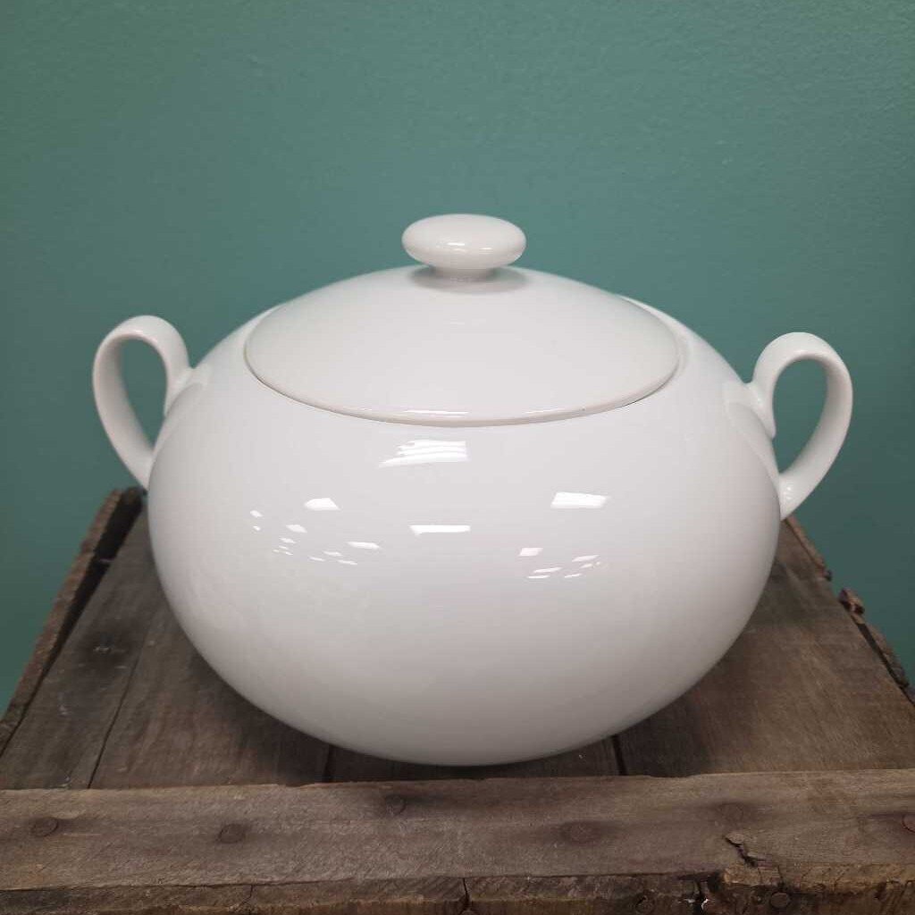 Block Ionia Greece Porcelain Soup Turneen