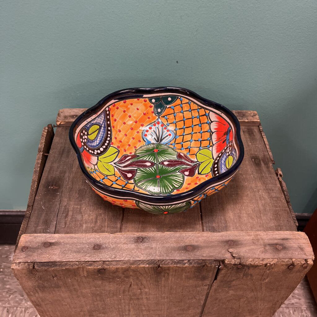 Hand Painted Mexican Talavera Scalloped Serving Bowl