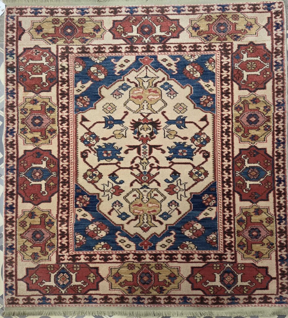 Williamsburg Karastan Church Medallion %100 Wool Area Rug