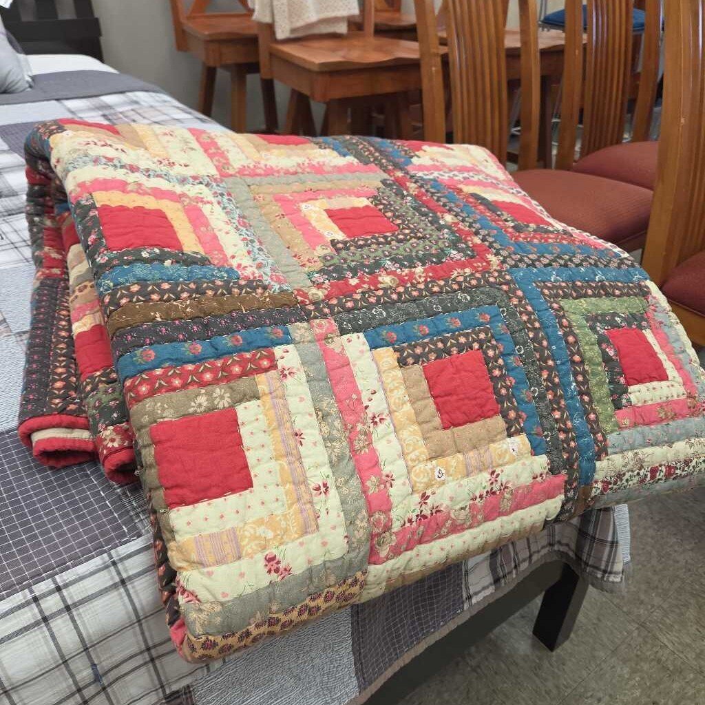 The Company Store 100% Cotton Patchwork Quillt