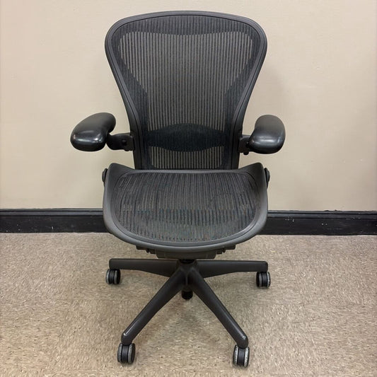 Herman Miller Aeron Ergonomic Mesh Office Chair, Size B