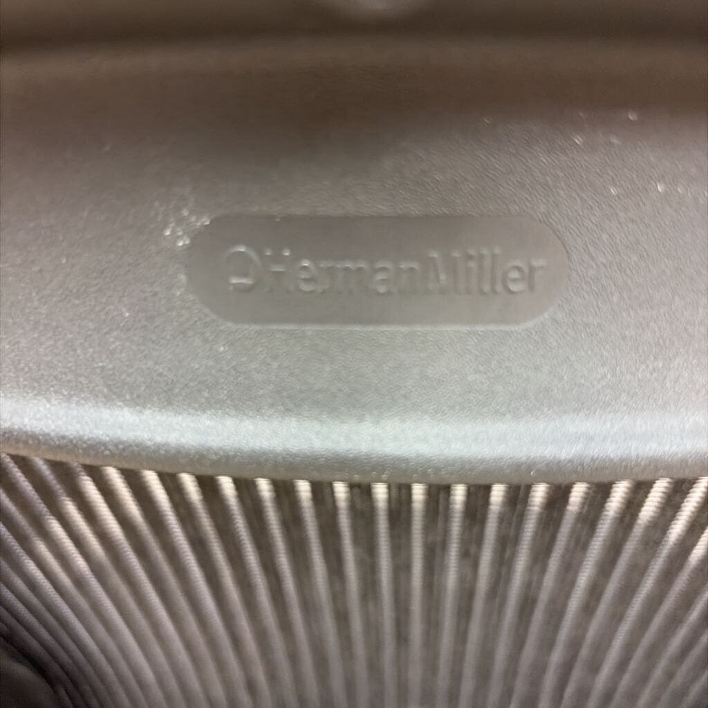 Herman Miller Aeron Ergonomic Mesh Office Chair, Size B
