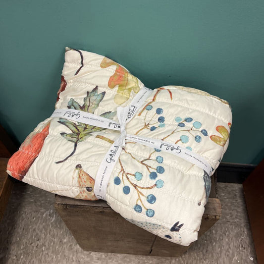 Greenland Home Fashions Willow Quilt Throw
