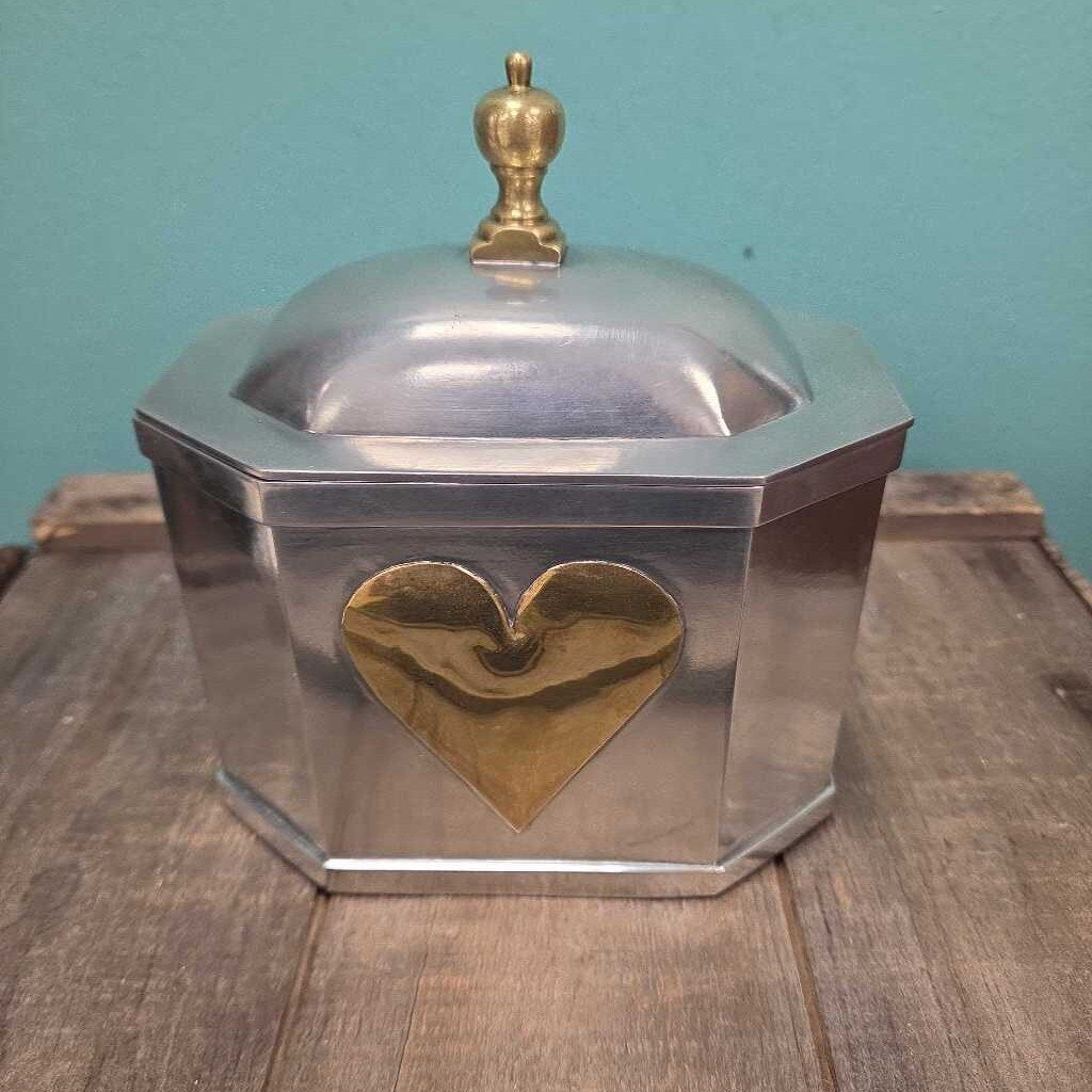 Williamsburg Kirk Stieff Pewter Covered Heart Trinket Box