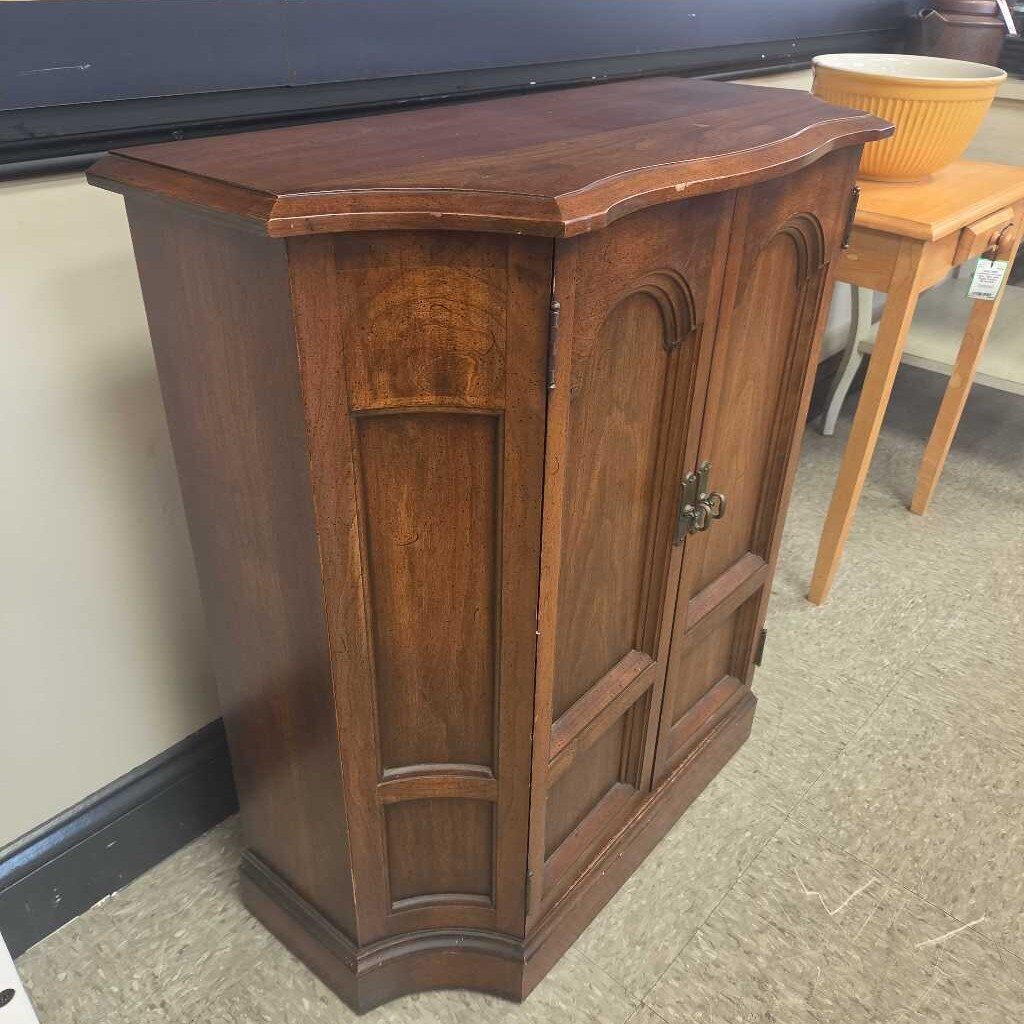 Maddox Table Co. Vintage Solid Wood Liquor Cabinet