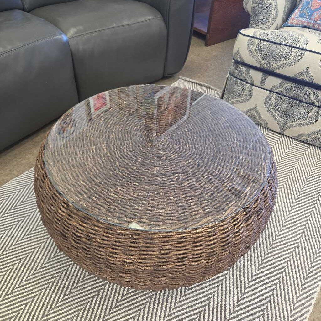Round Wicker and Rattan Coffee Table with Glass Top