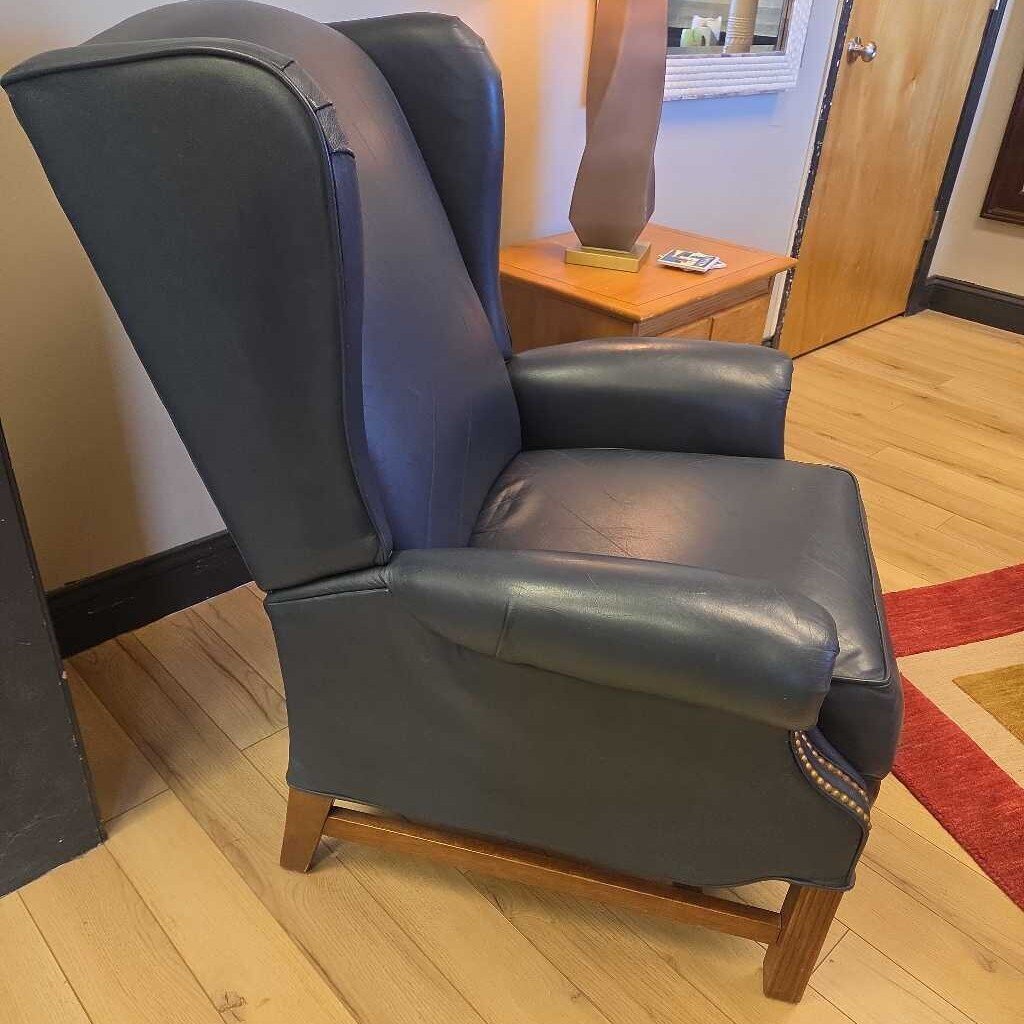 Lay-Z-Boys Classics Leather Wingback Reclining Chair with Nailhead Trim