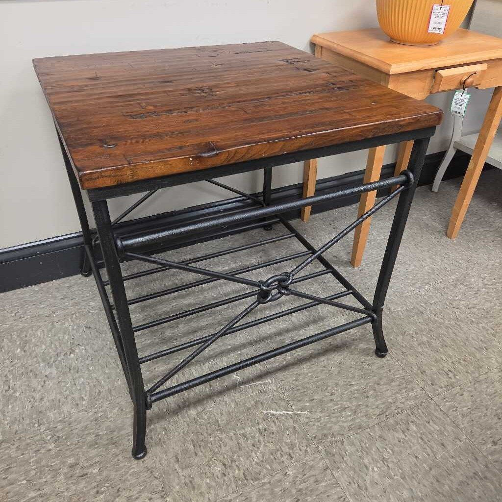 Picket House Furnishings Percy Modern Accent Table (2 Available)