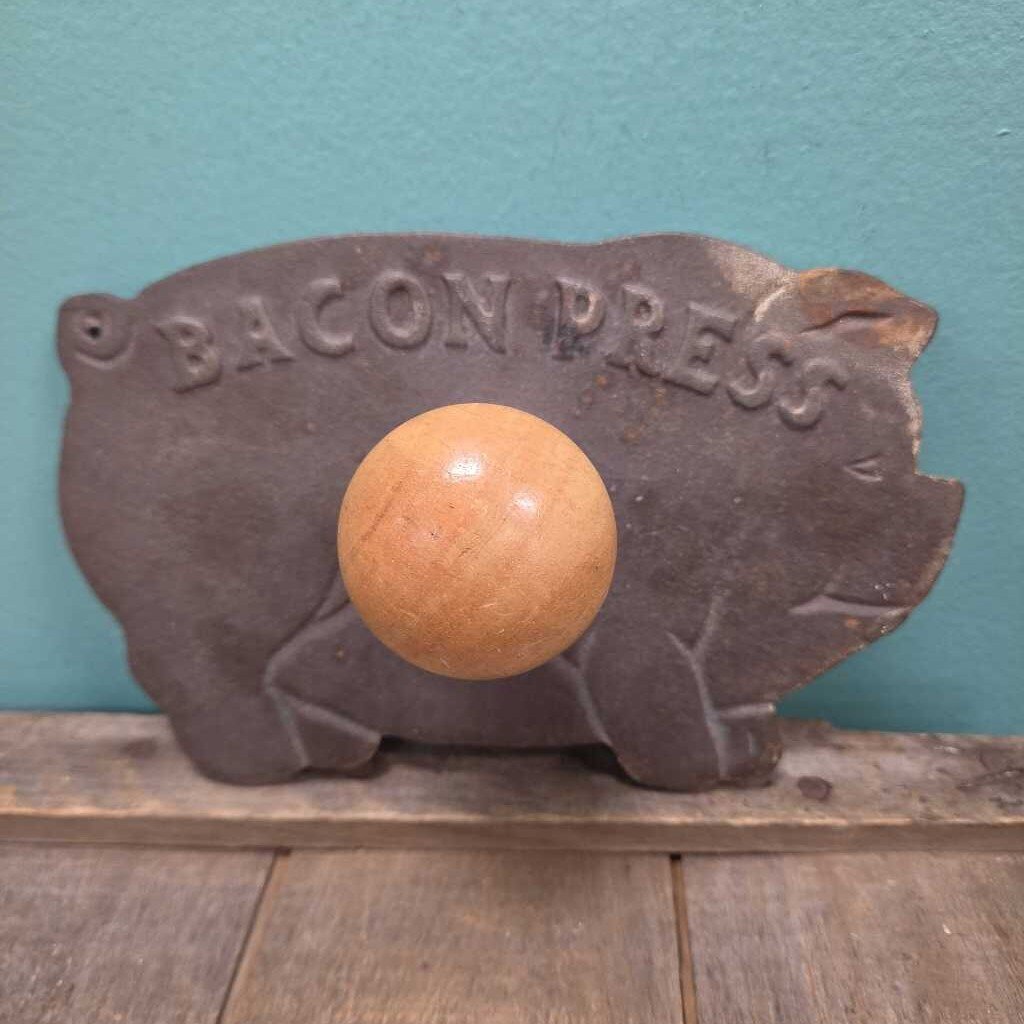 Cast Iron Bacon Press Pig