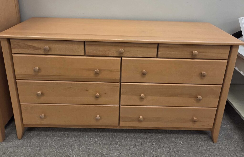College Woodworks Solid Wood 9-Drawer Dresser - Made in Canada